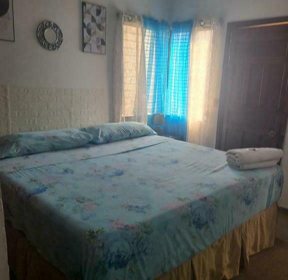 تختخواب و صبحانه Hospedaje Casa De Luna