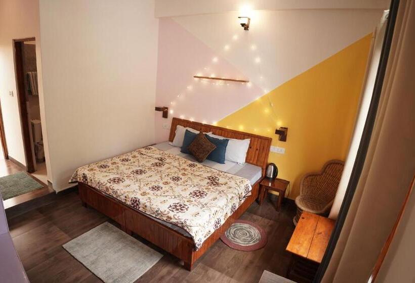 مبيت وإفطار The Birdhouse Villa