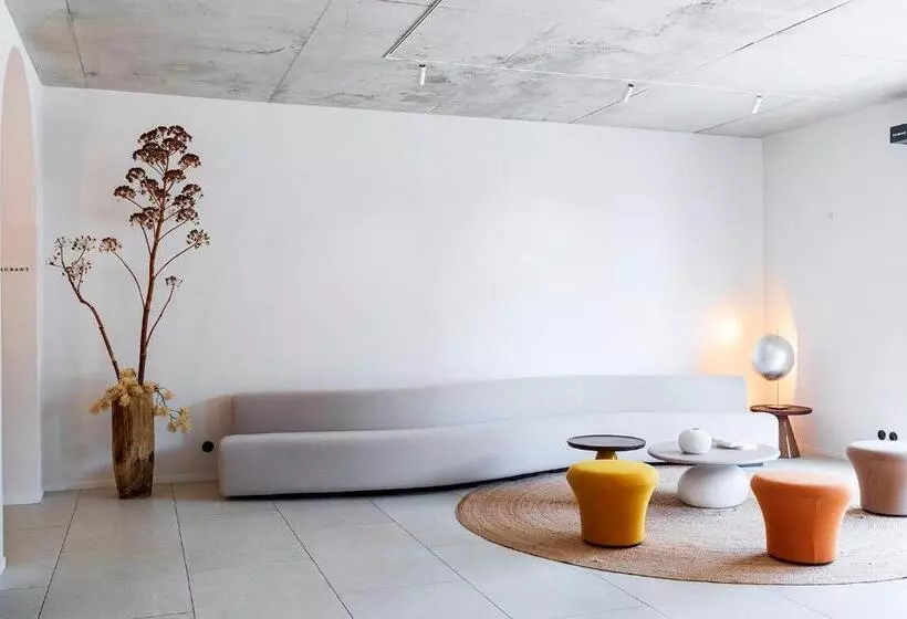 Hotelli Hôtel Spa & Restaurant   Son De Mar