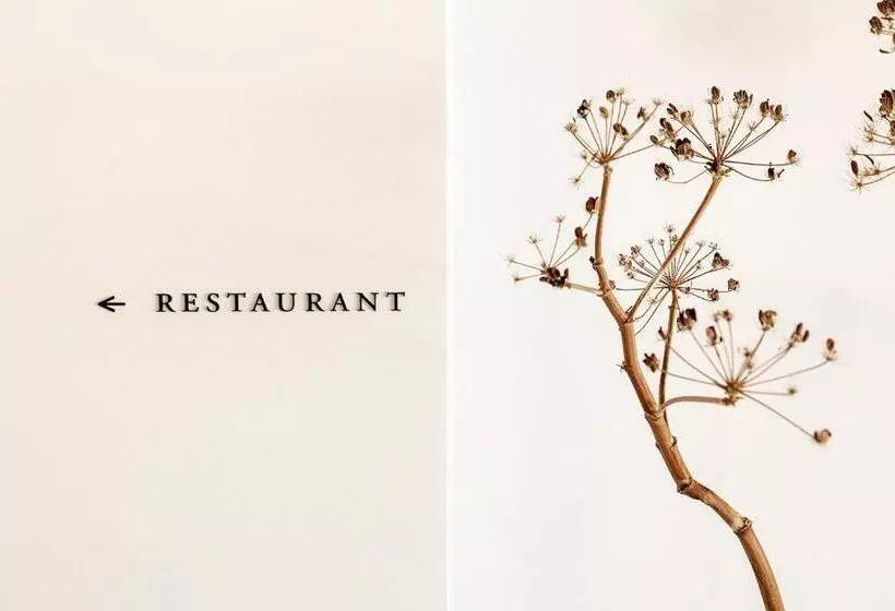 Hotelli Hôtel Spa & Restaurant   Son De Mar