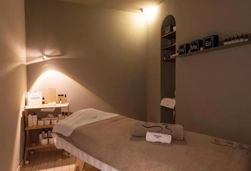 Hotelli Hôtel Spa & Restaurant   Son De Mar