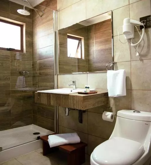 ホテル Madero Talca