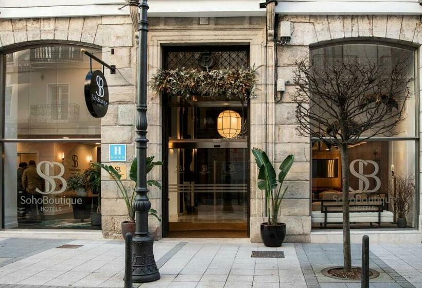 هتل Soho Boutique Palacio De Pombo