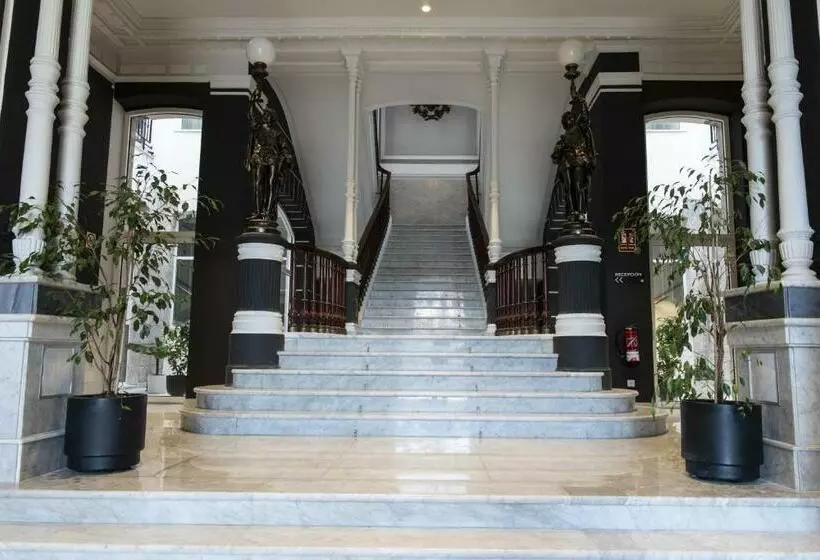 Hotelli Soho Boutique Palacio De Pombo