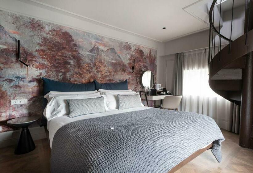 هتل Soho Boutique Palacio De Pombo