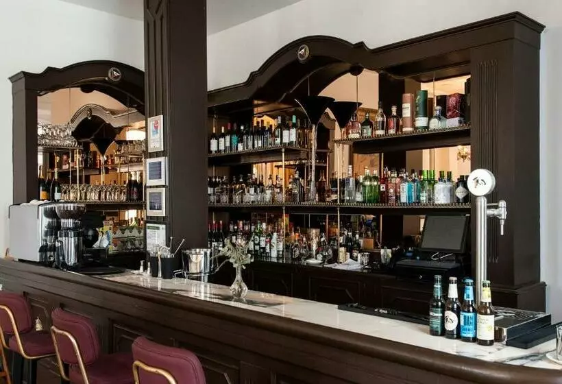 Hotelli Soho Boutique Palacio De Pombo