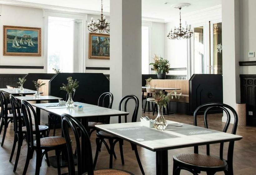 هتل Soho Boutique Palacio De Pombo