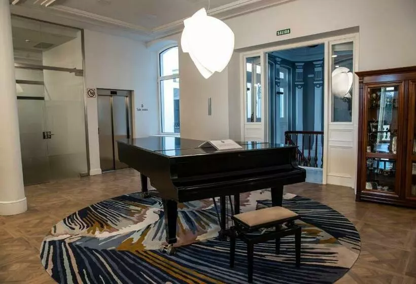 Hotelli Soho Boutique Palacio De Pombo