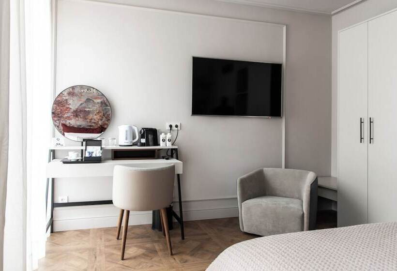 هتل Soho Boutique Palacio De Pombo