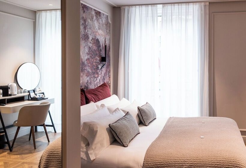 هتل Soho Boutique Palacio De Pombo