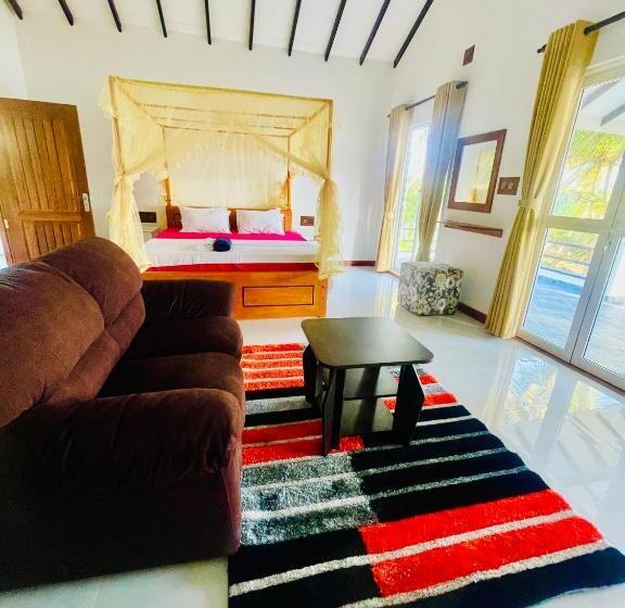 פנסיון Maha Oya Lodge