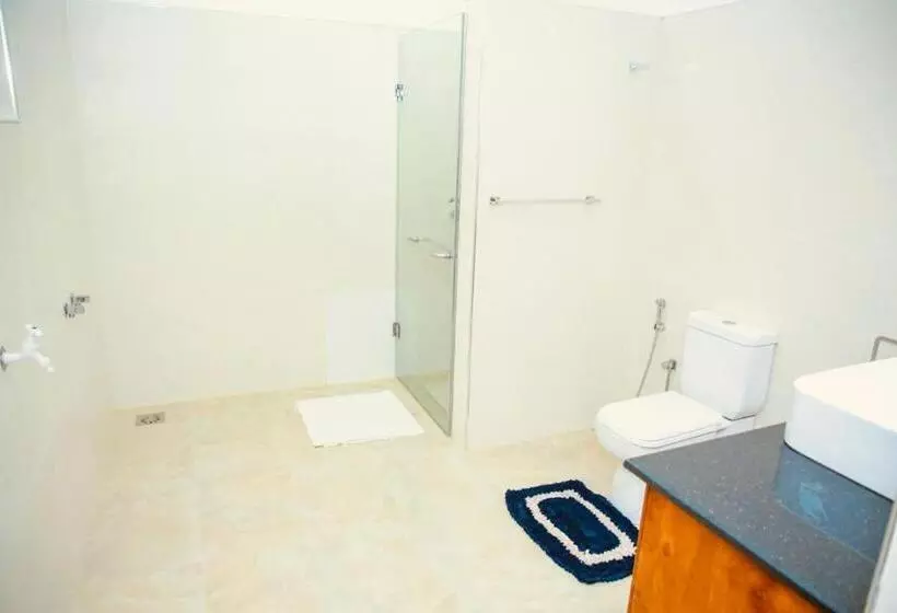 پانسیون Maha Oya Lodge