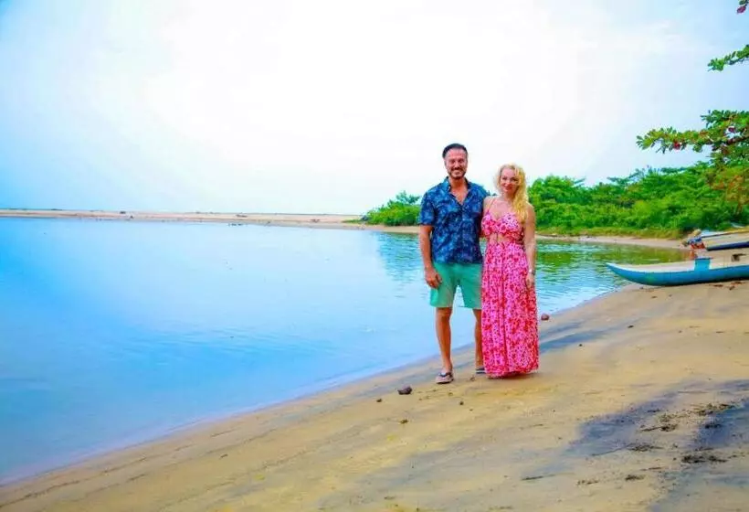 پانسیون Maha Oya Lodge