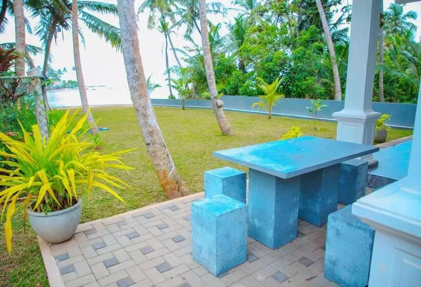 پانسیون Maha Oya Lodge