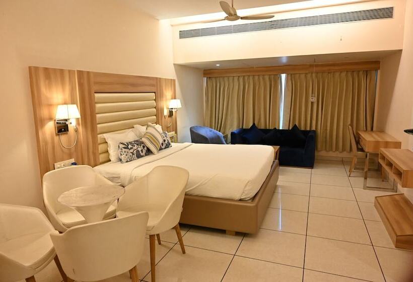 Отель Rang Lords Inn Bharuch