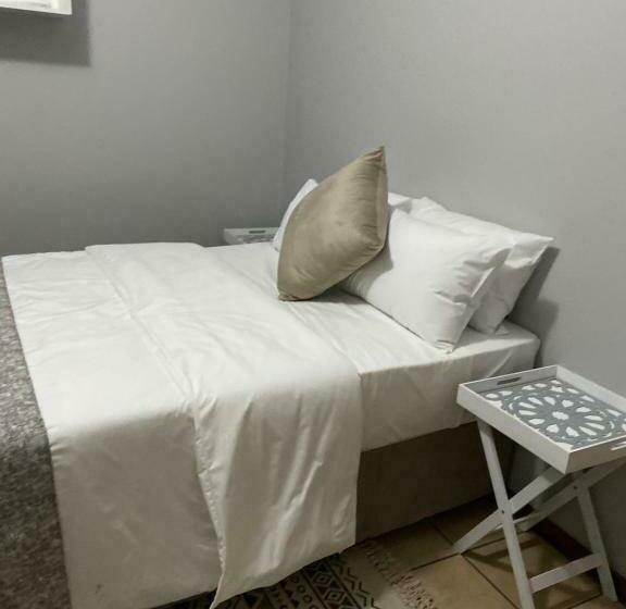 פנסיון Namastay