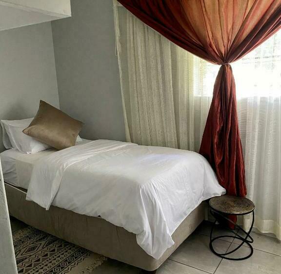 פנסיון Namastay