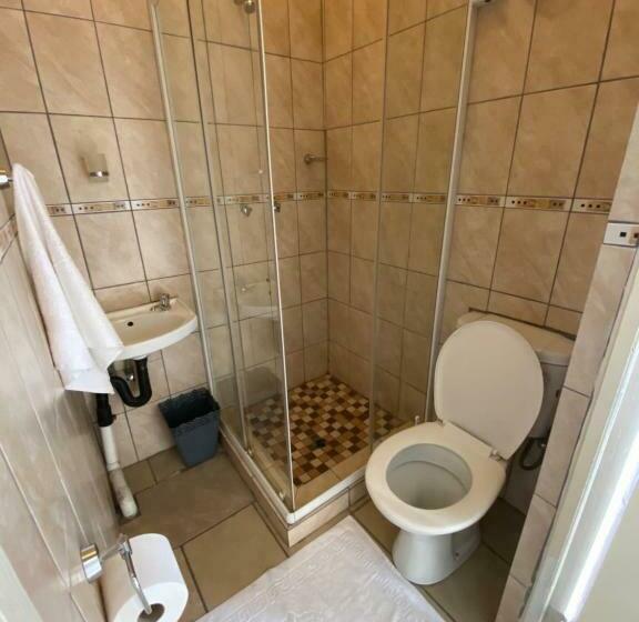 פנסיון Namastay