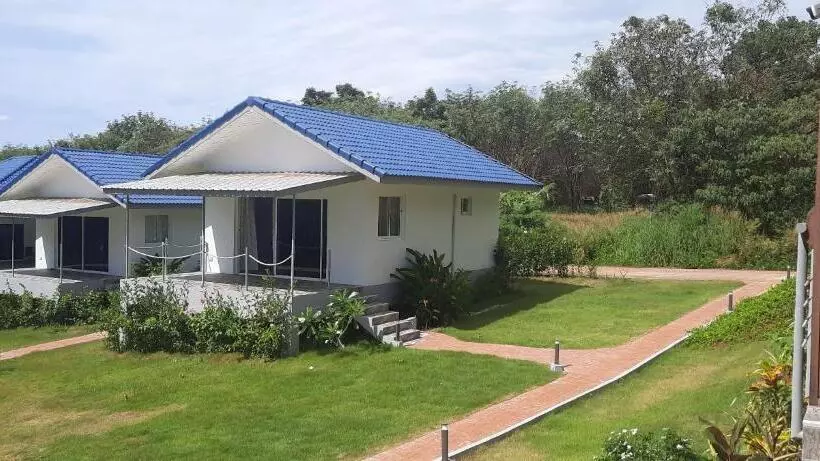 Retkeilymaja Corsita Resort Koh Mak