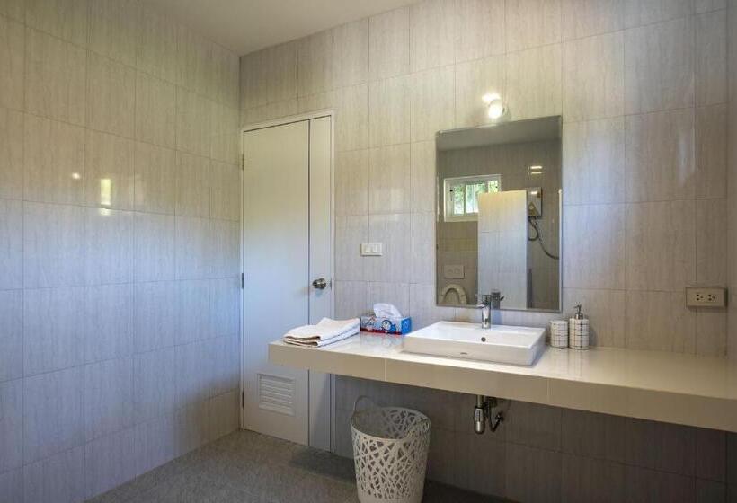 Hospedaria Corsita Resort Koh Mak