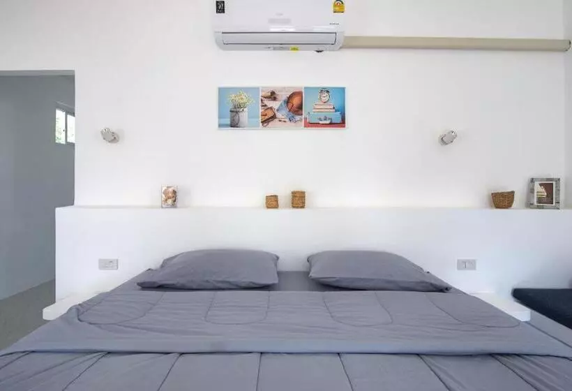 Retkeilymaja Corsita Resort Koh Mak