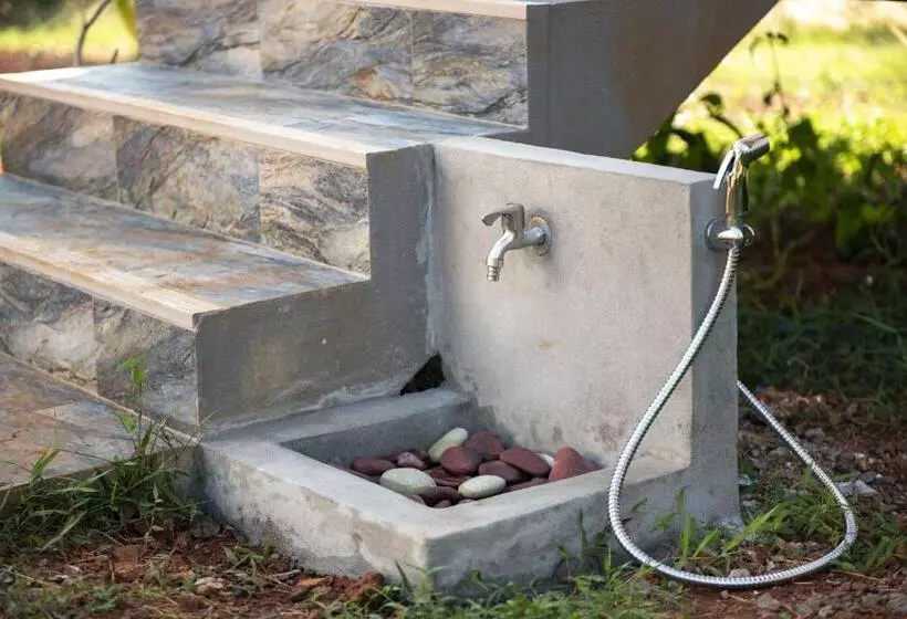 Retkeilymaja Corsita Resort Koh Mak