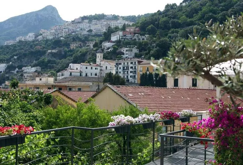 Aretusa Resort Amalfi Coast