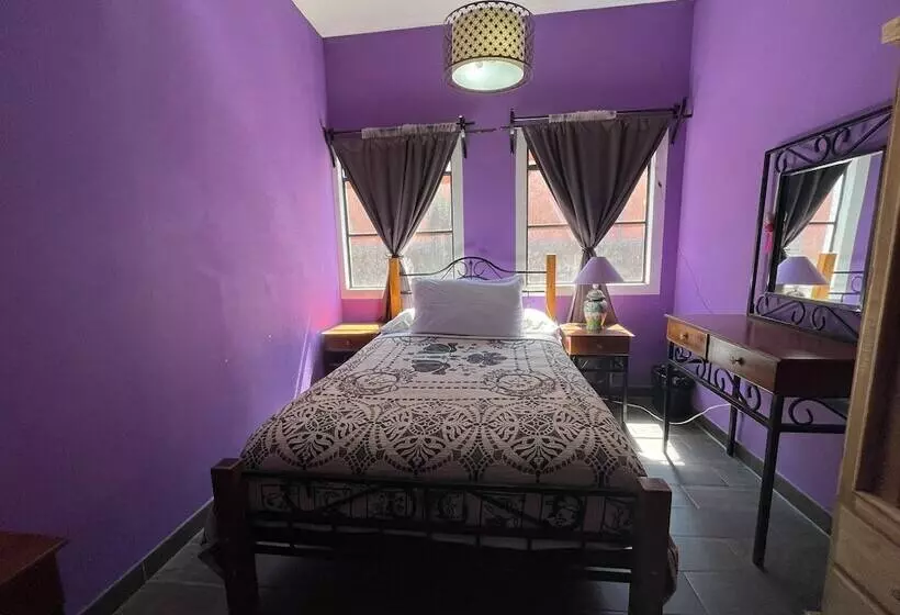 هتل Casa Jardín Reforma