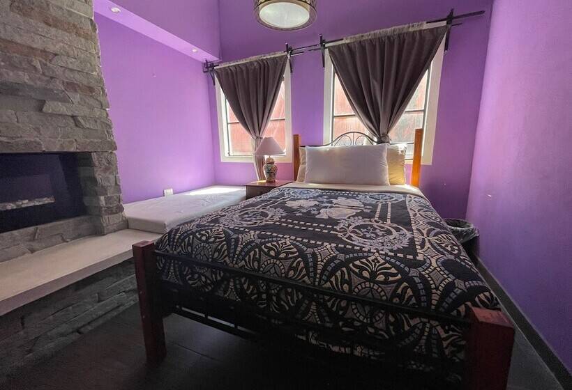 هتل Casa Jardín Reforma