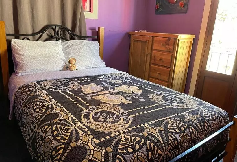 هتل Casa Jardín Reforma