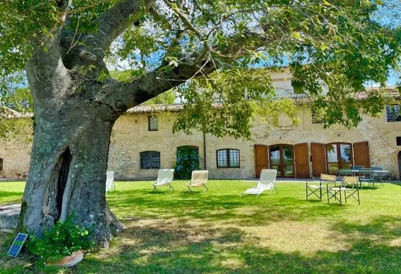 Hotelli Exclusive Pool Open All Year Spoleto Biofarm Slps 8 Village Shops, Bar1 Km 4