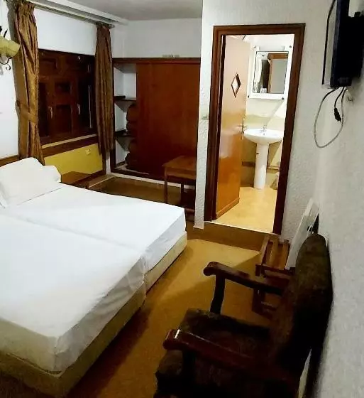 Hotelli Hôtel National