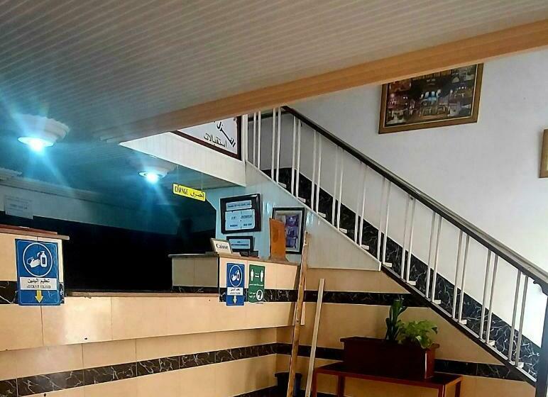 בית מלון כפרי Hôtel National