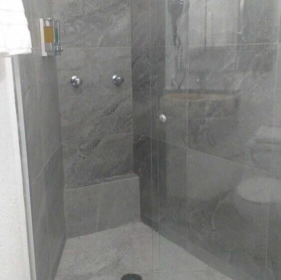 هتل Peña Florencia