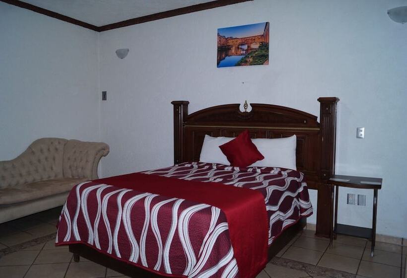 هتل Peña Florencia