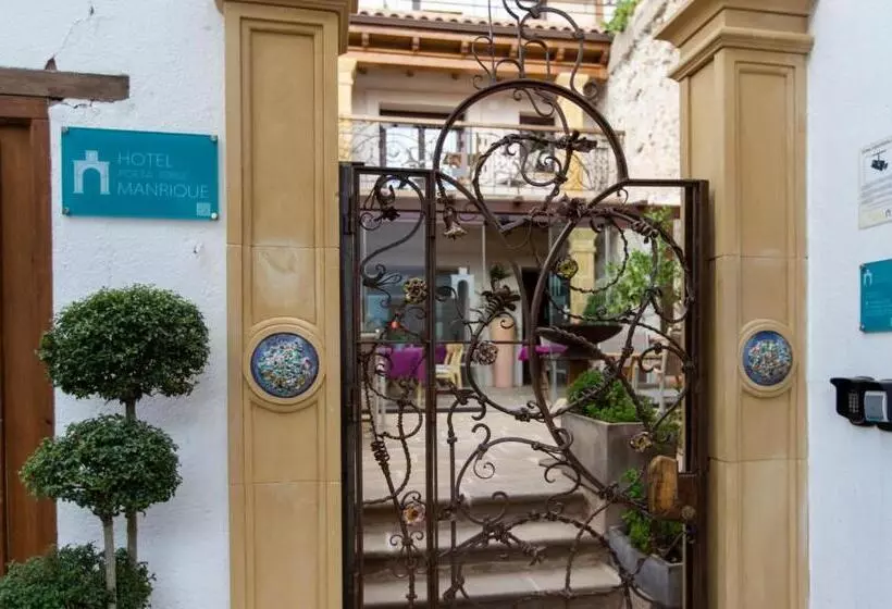 Hotelli Poeta Jorge Manrique