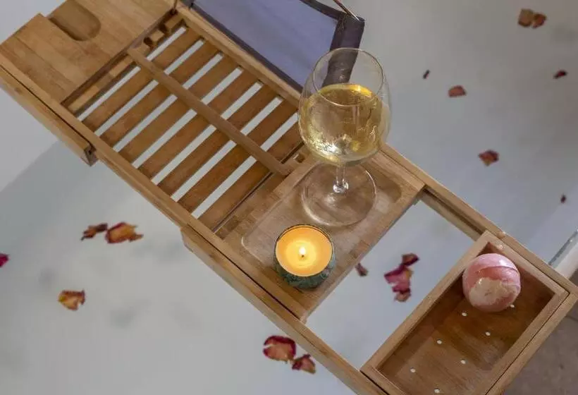 Hotelli Poeta Jorge Manrique