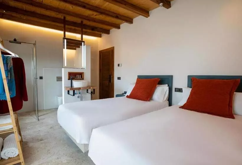 Hotelli Poeta Jorge Manrique