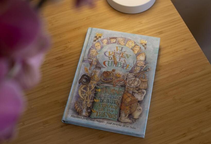 ホテル Poeta Jorge Manrique