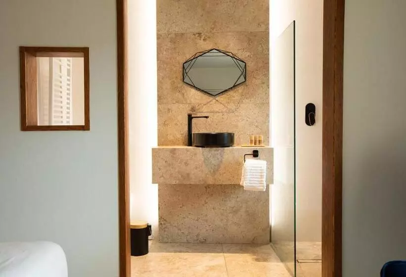 Hotelli Poeta Jorge Manrique