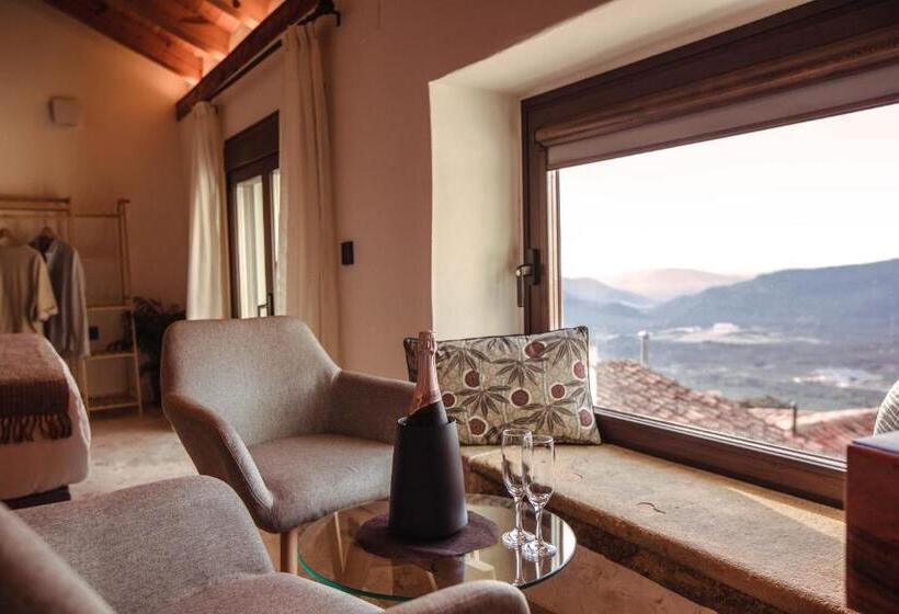 ホテル Poeta Jorge Manrique