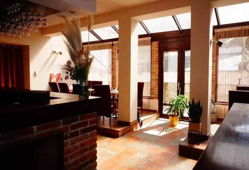 Aamiaismajoitus (B&B) Centro Panzió