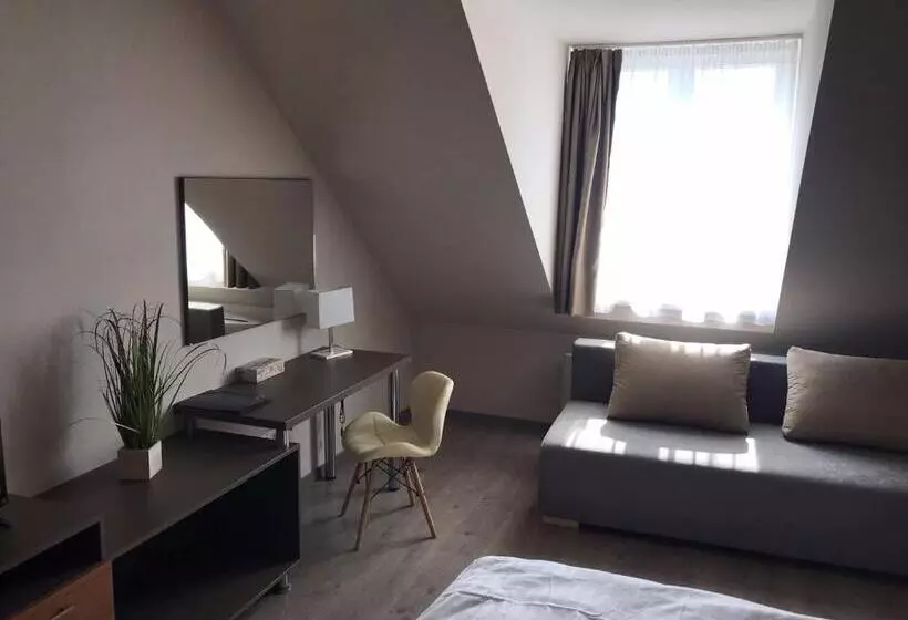 Aamiaismajoitus (B&B) Centro Panzió