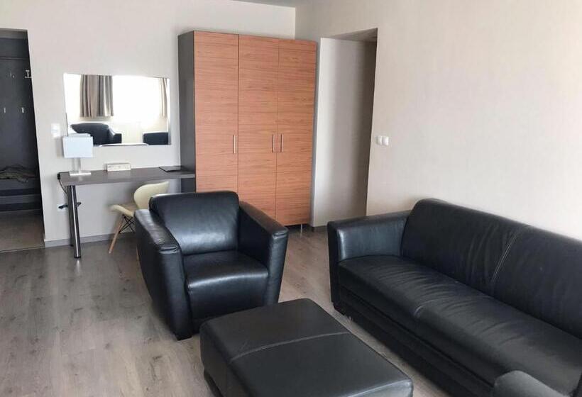 مبيت وإفطار Centro Panzió