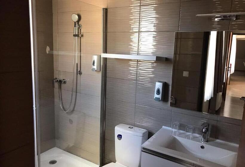 مبيت وإفطار Centro Panzió