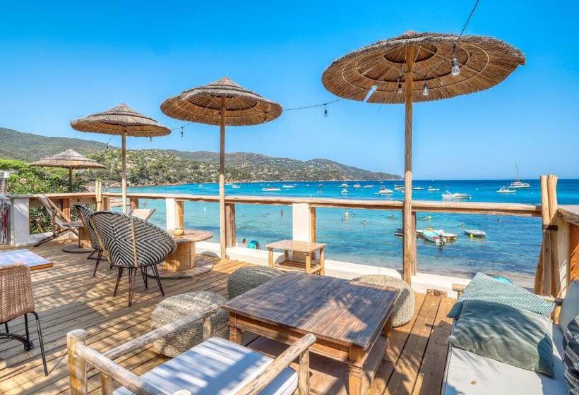 هتل Akwabay   Les Villas Du Cap