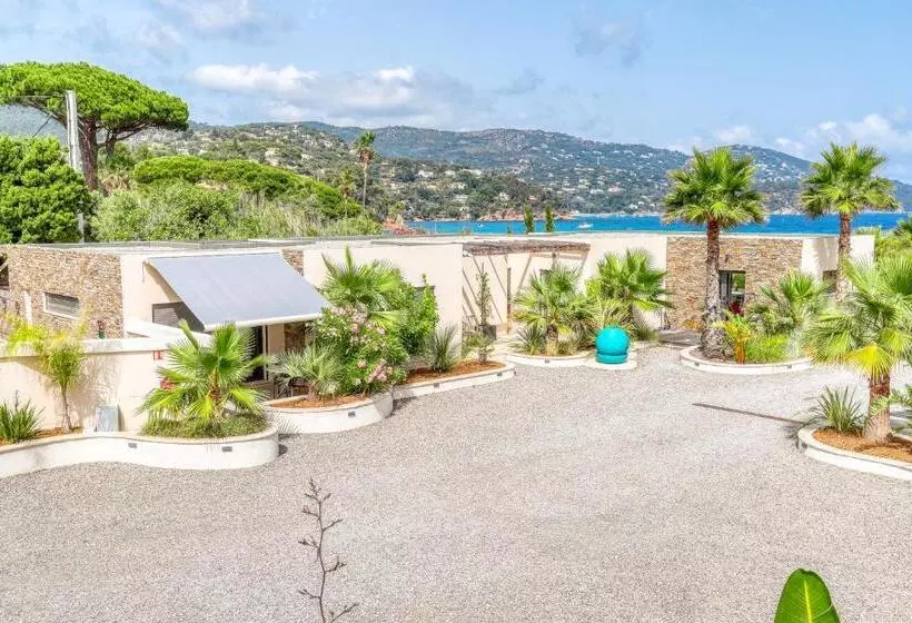 Hotelli Akwabay   Les Villas Du Cap