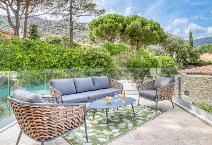 Hotelli Akwabay   Les Villas Du Cap