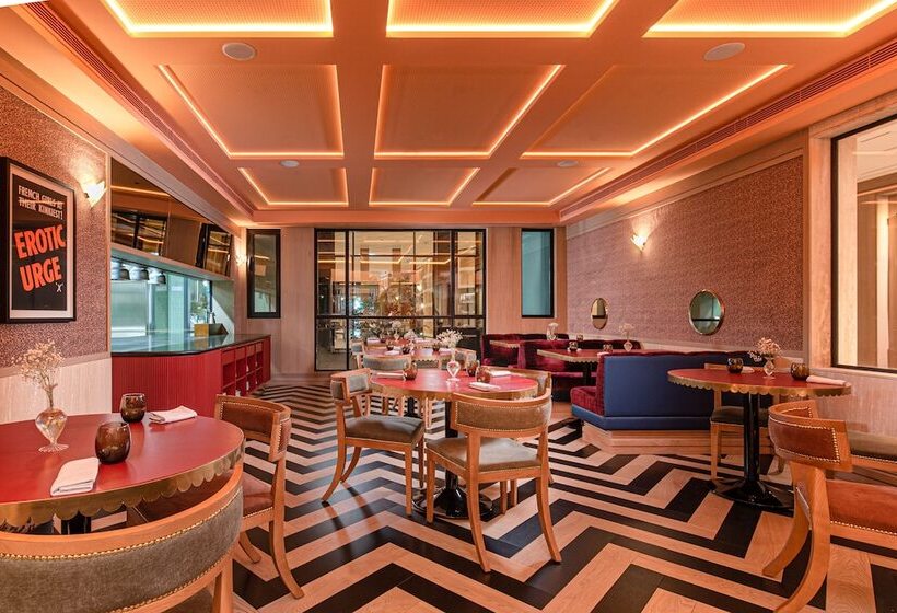 The Editory Boulevard Aliados Hotel Preferred Hotels