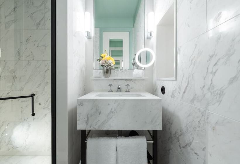 The Editory Boulevard Aliados Hotel Preferred Hotels